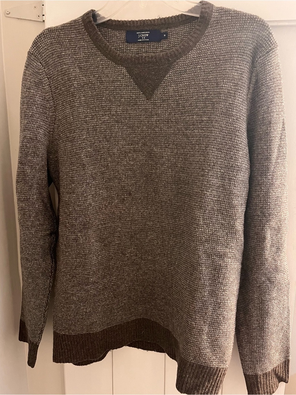 FLAWED- 100% wool J. Crew Men’s Olive Brown Crewneck Textured Knit Sweater